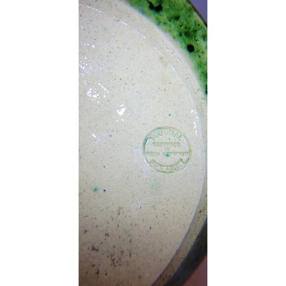 Youghal Pottery bowl, Made in Irish Republic, souvenir w/ Lyre/Harp decoration - Picture 4 of 6